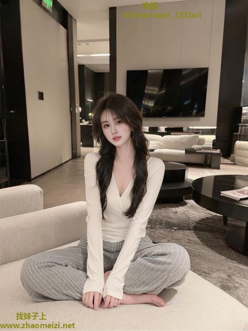 清纯欲女大学生