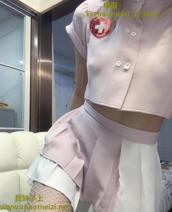 常熟制服诱惑美娜