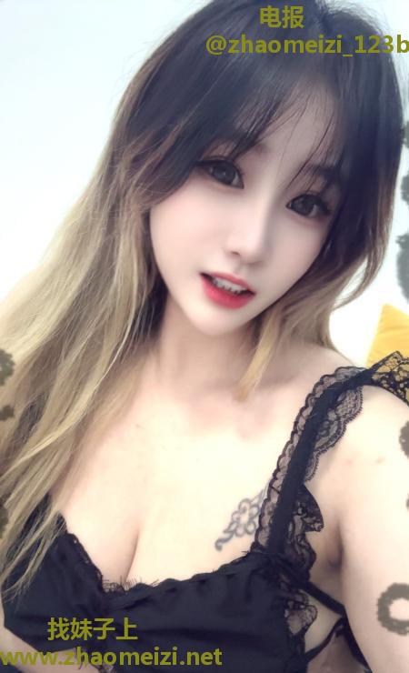 天河潮喷大腚妹