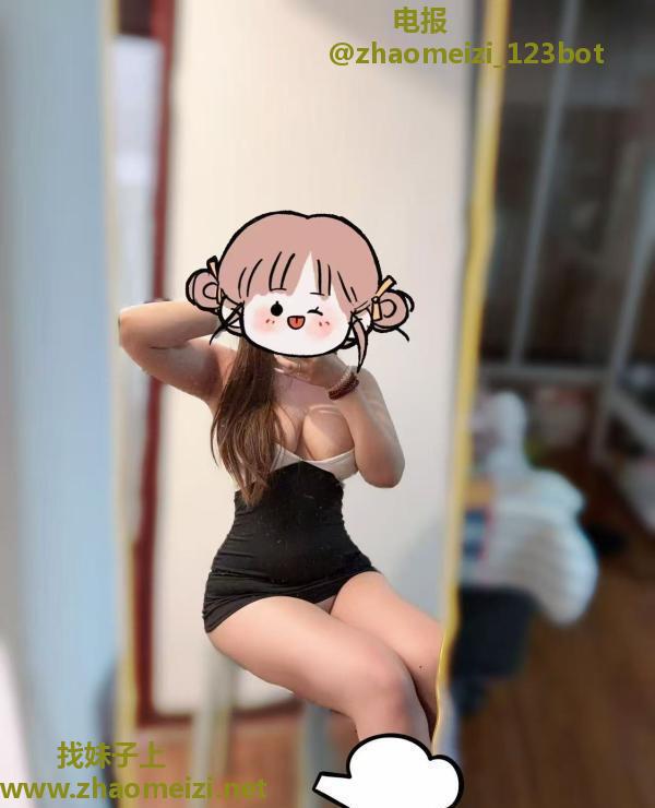 河北大奶丰臀妹子