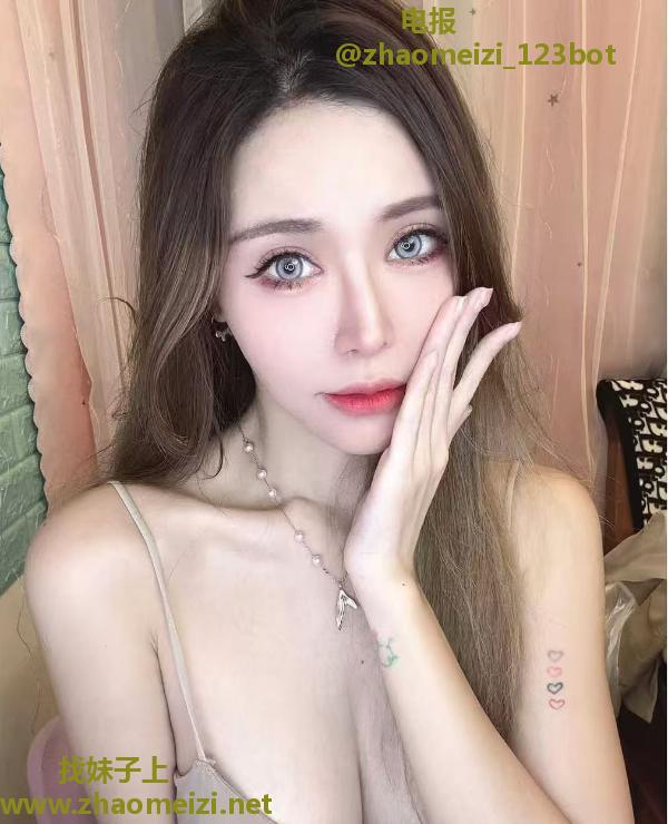 瘦底大波香吻老师