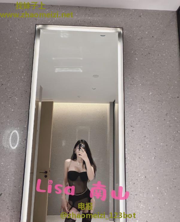 完美身材白虎御姐老师