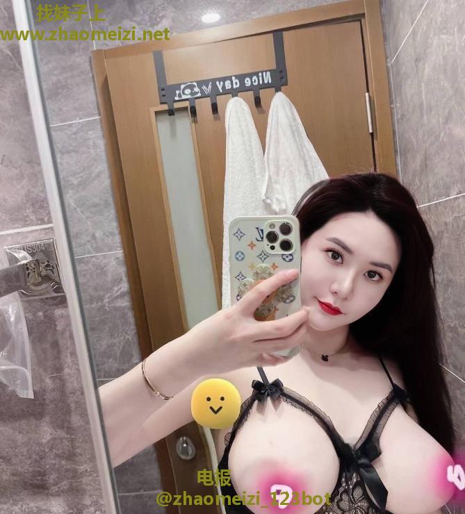 天河BBW大屁股小雪