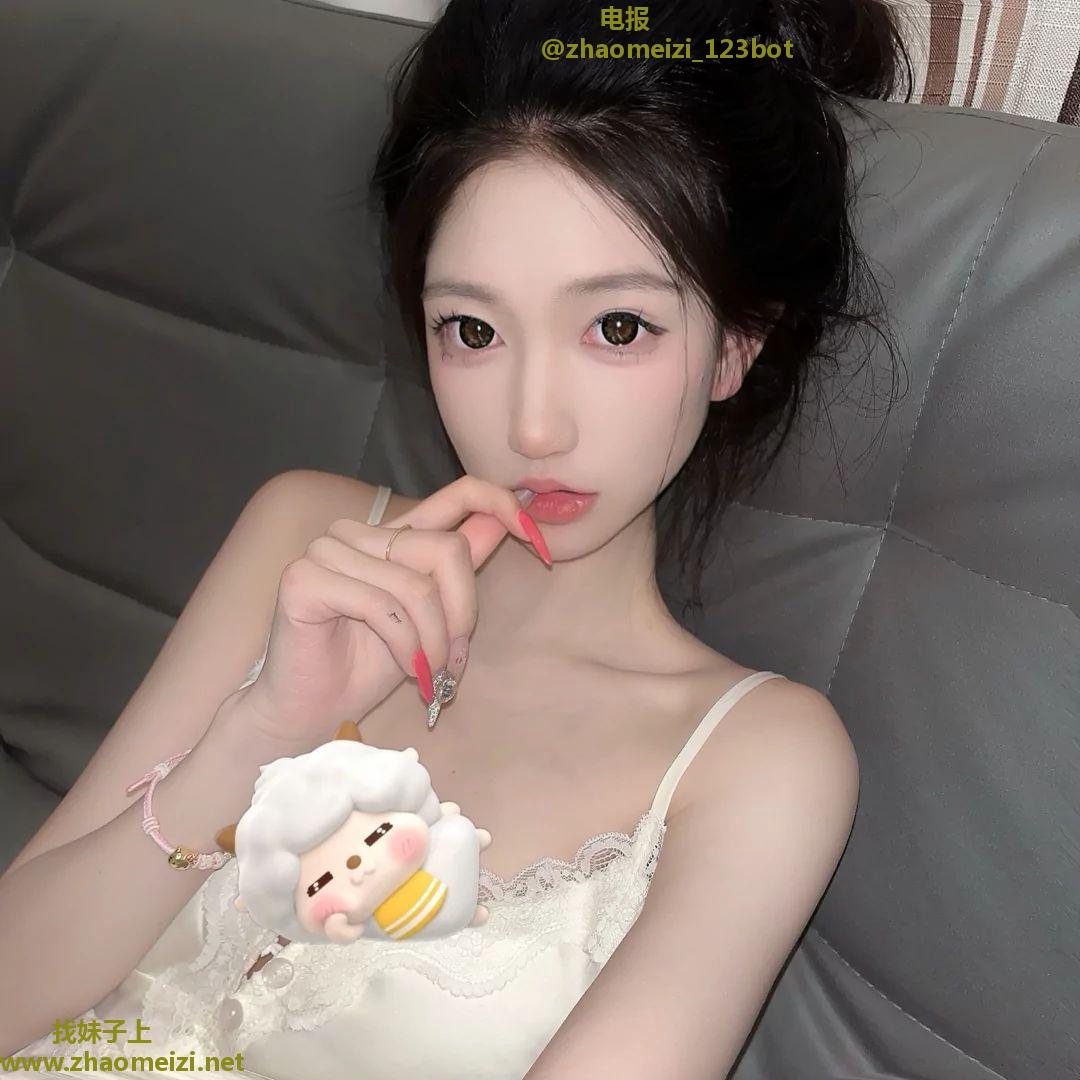 哈尔滨粉嫩妹子