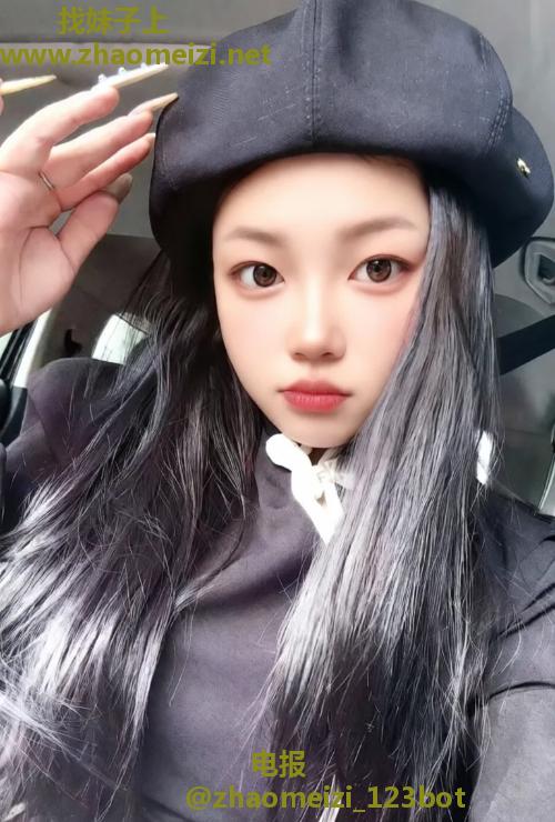 铁西娃娃脸小骚女