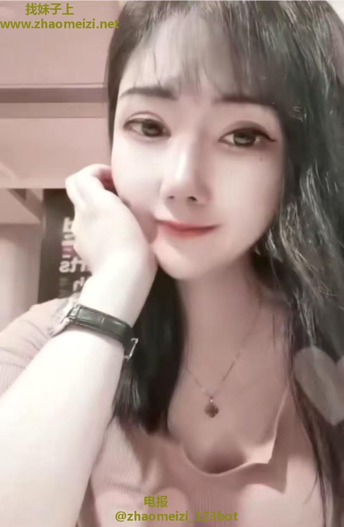 宝安S型性感美女