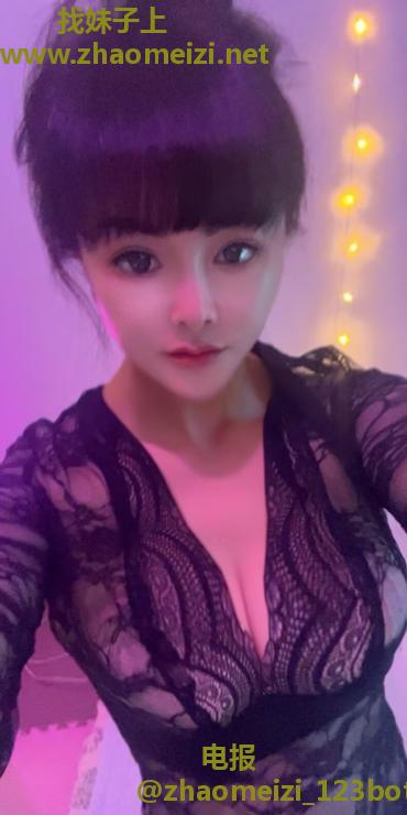 少妇服务系笑笑