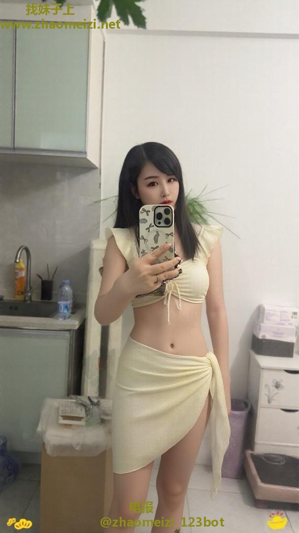 重庆大学城老师乔乔