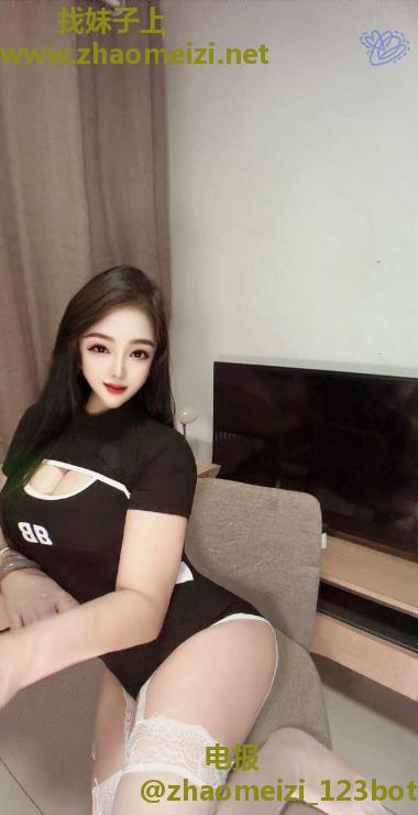 潘家园巨乳小姨子