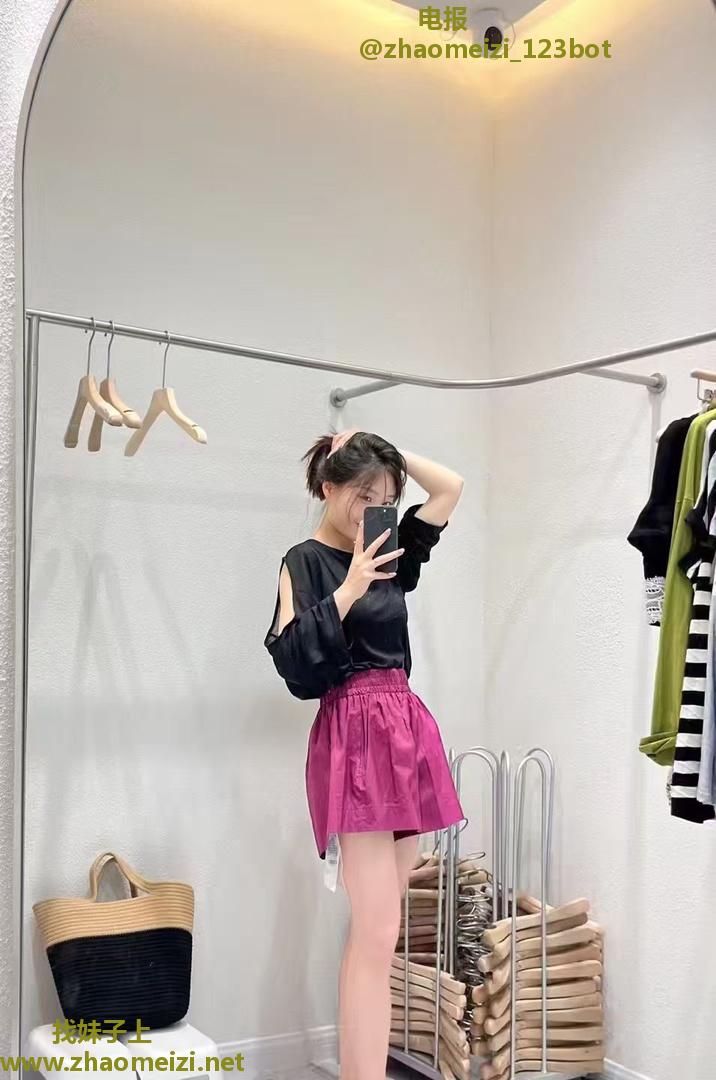 永泰温柔小妞。