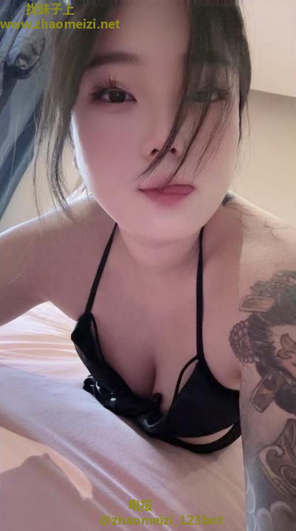 年轻漂亮嫩妹服务好