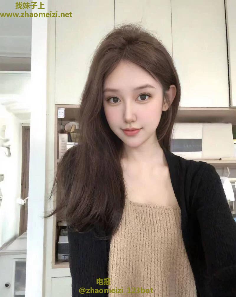 水嫩白皙小魅魔