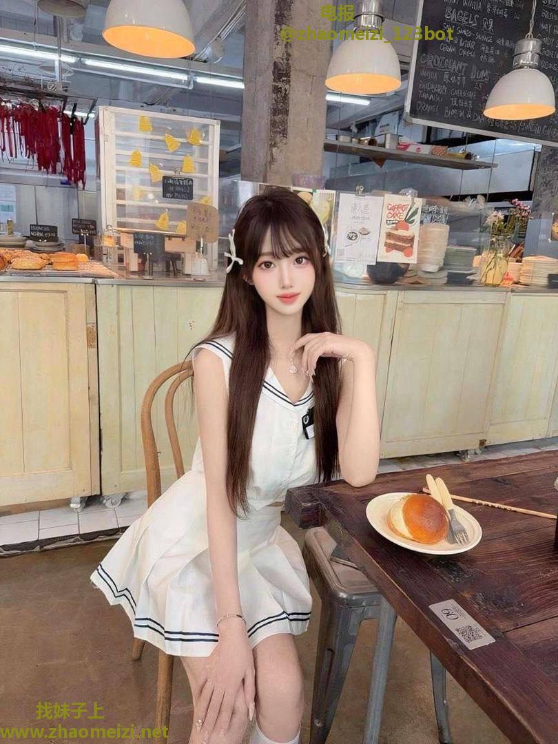 清纯可爱小萝莉