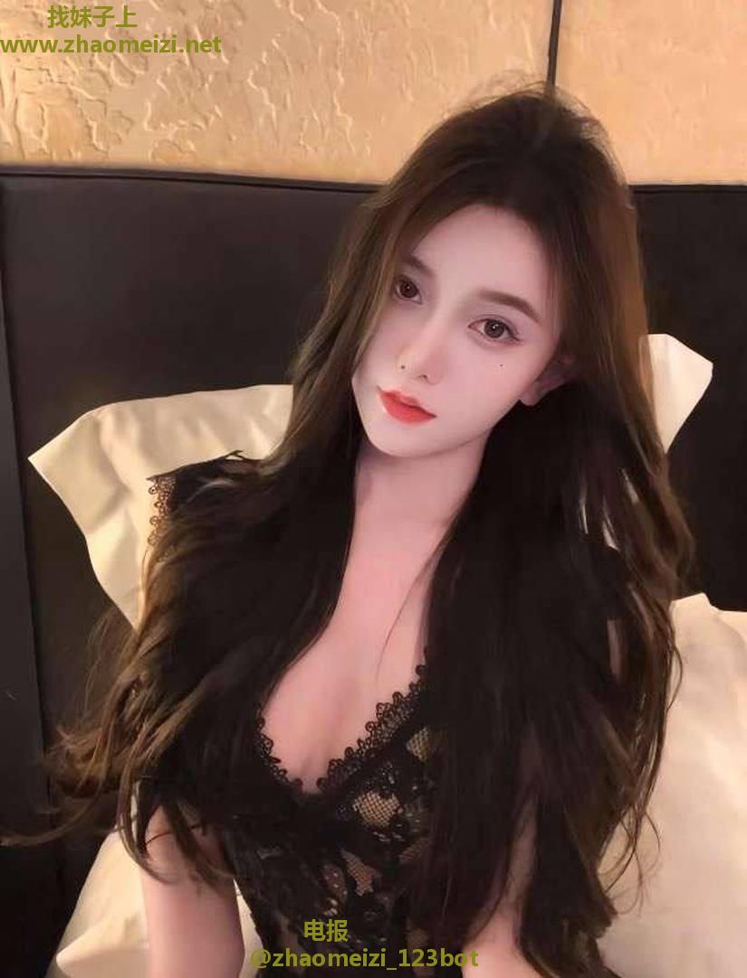 极品苗条蜜桃臀