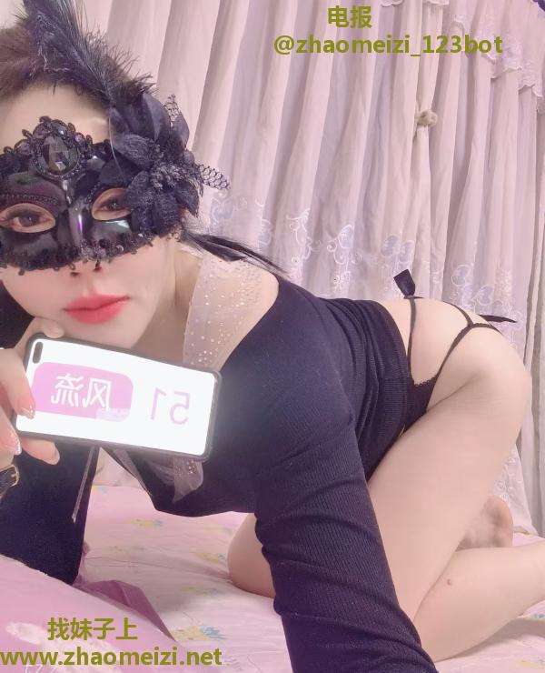 AV水床艳舞美妇