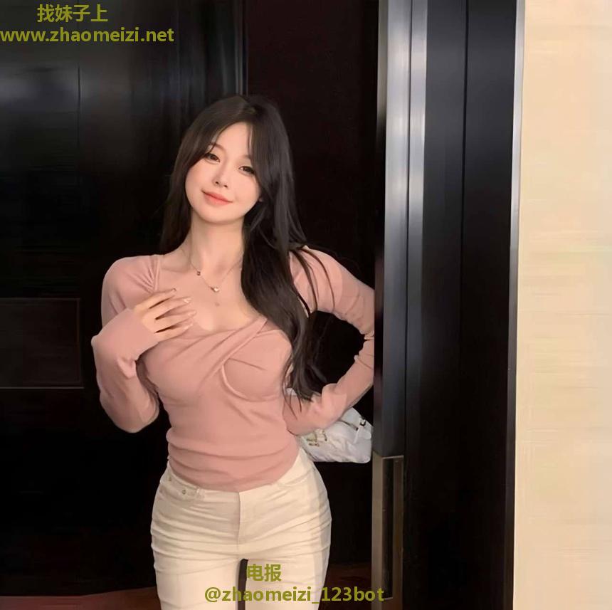 外表清纯水嫩妹妹