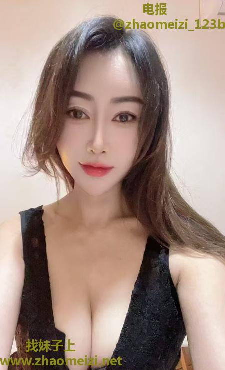 河西巨乳御姐范