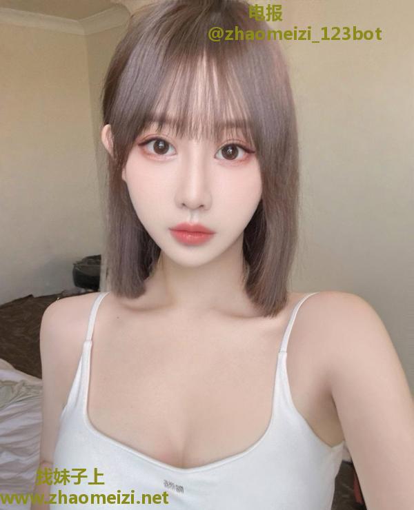 蜜桃臀健身小姐姐