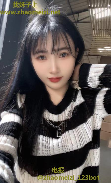 天河肥臀大波妹