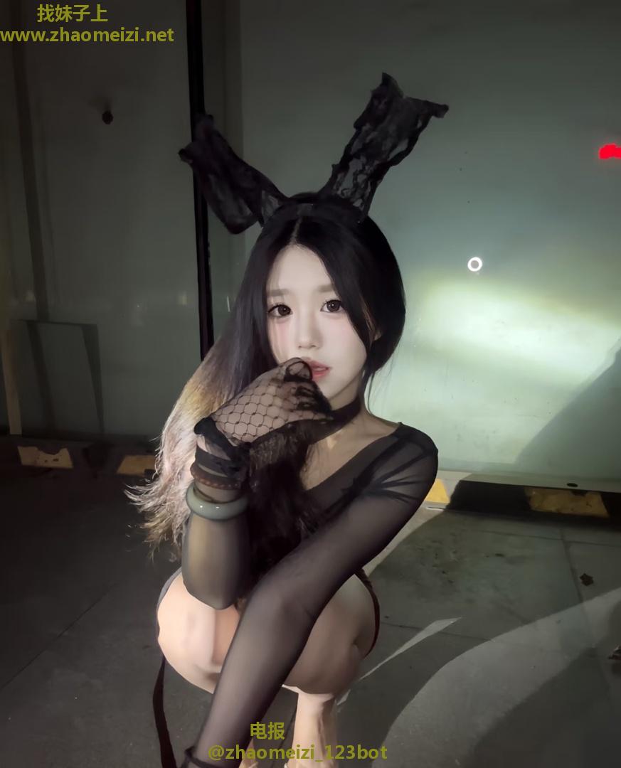 大长腿兼职少妇