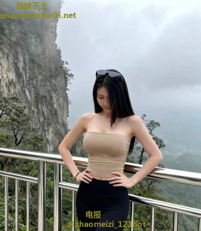 江宁口爆气质小姐姐