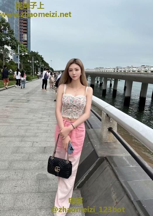 思明御姐小九月