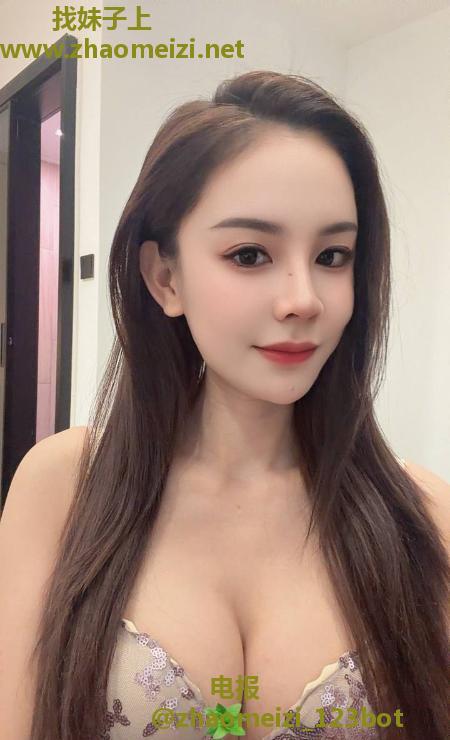 市南苗条身姿雯雯