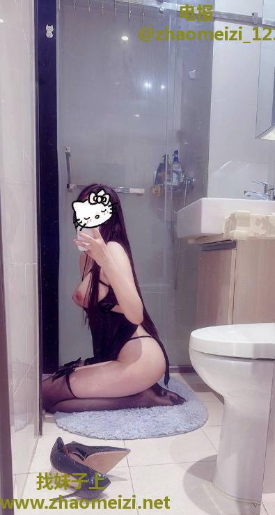 服务系颜值洛伊老师