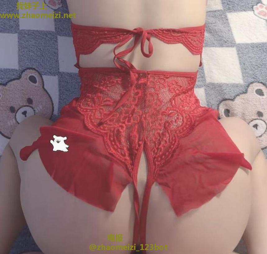 身材诱惑尤物小姐姐