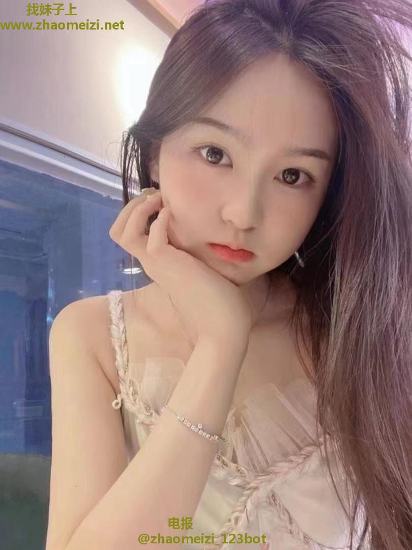 西安小穴粉嫩多汁老师