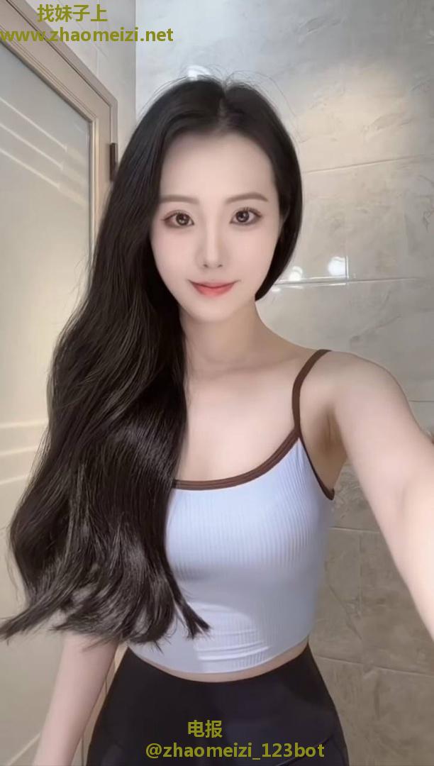 梁溪韵味年轻少妇