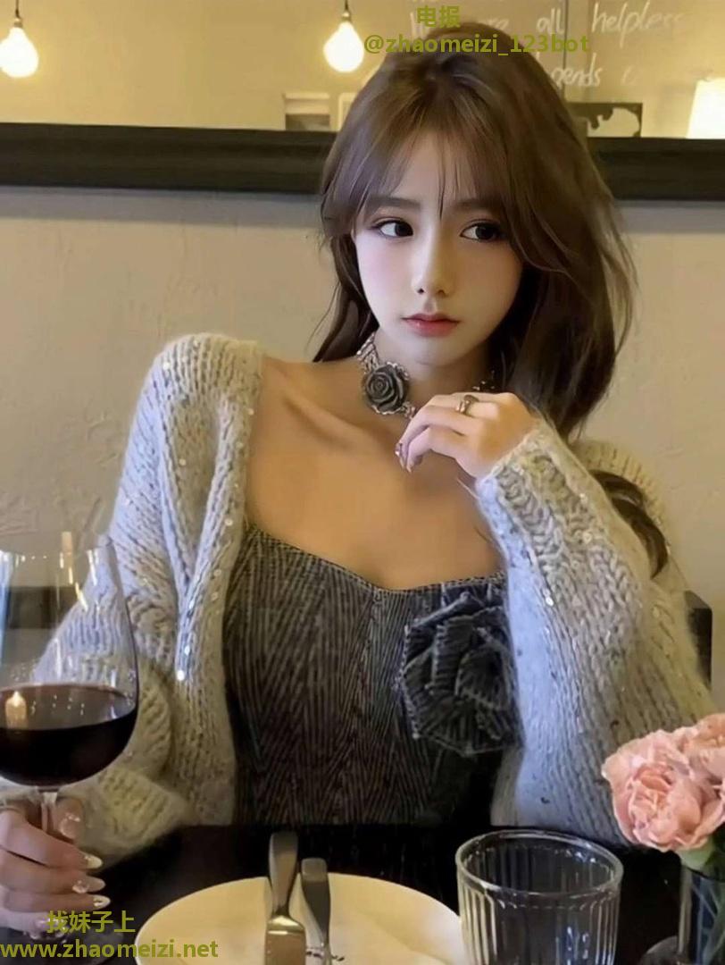 白嫩销魂韵味姐姐