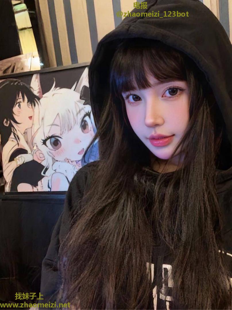 诱人黑丝美鲍苏苏