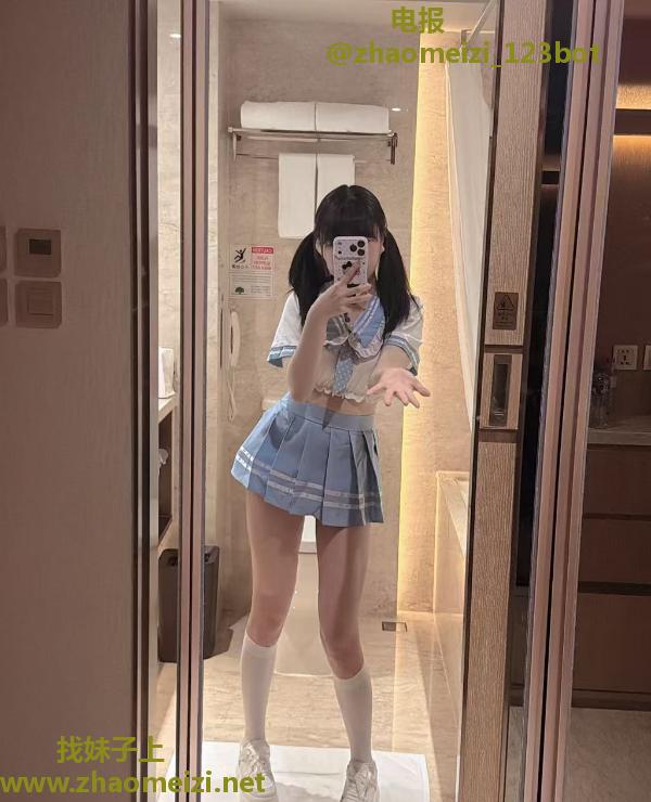 回归双马尾小萝莉