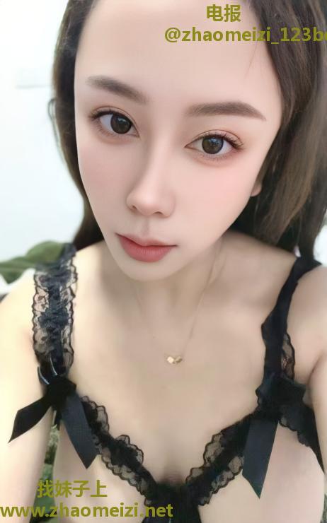 上城E奶巨乳彤彤