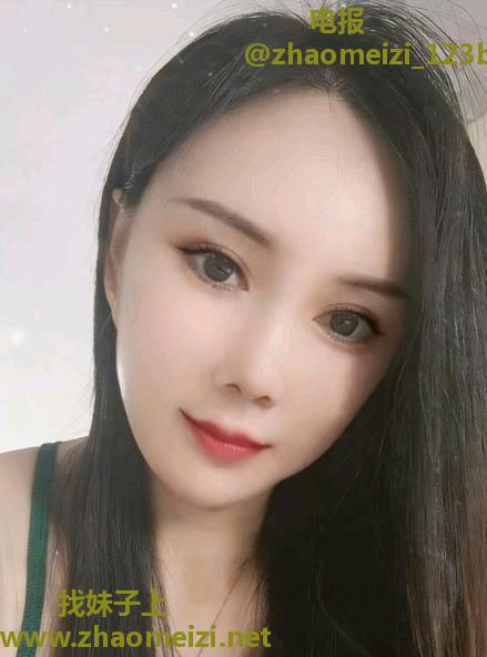 东丽蒙族少妇米娜