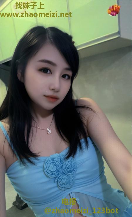 沙坪坝熙街性感少妇