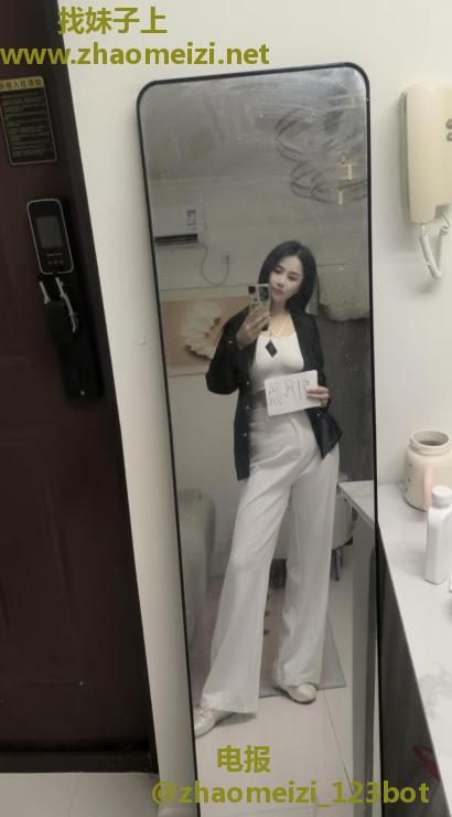 会三通的小金莲