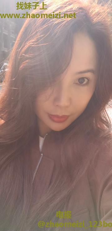 滘口大胸少妇淡淡