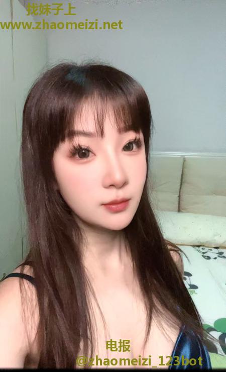 温柔甜美小姐姐