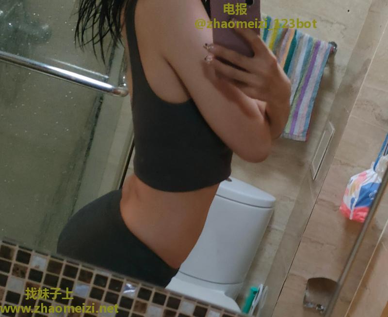 东丽长腿姐姐