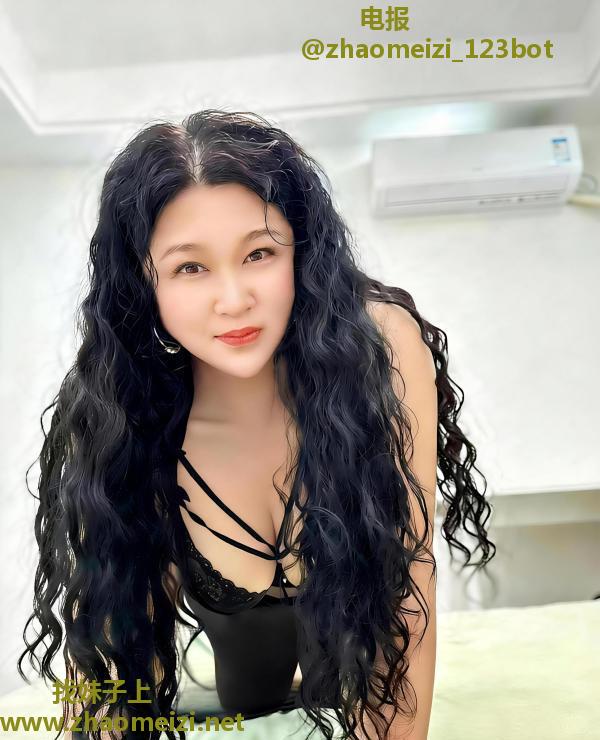 滨江肥臀骚货春节不休