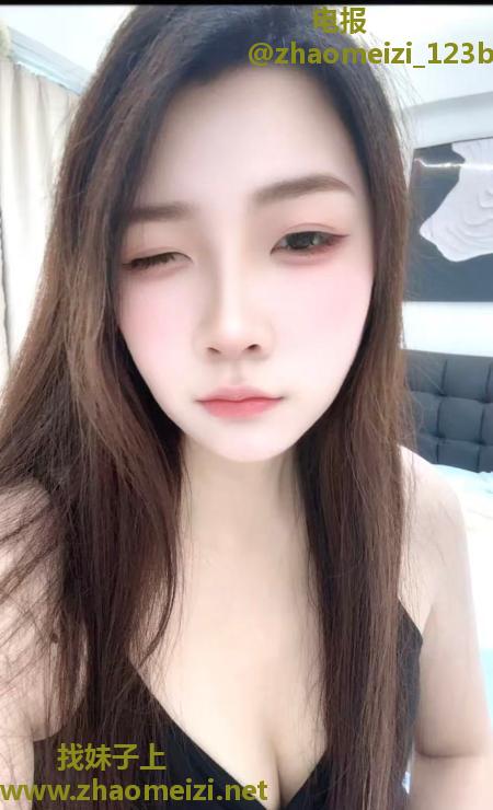 细腰大长腿诱惑