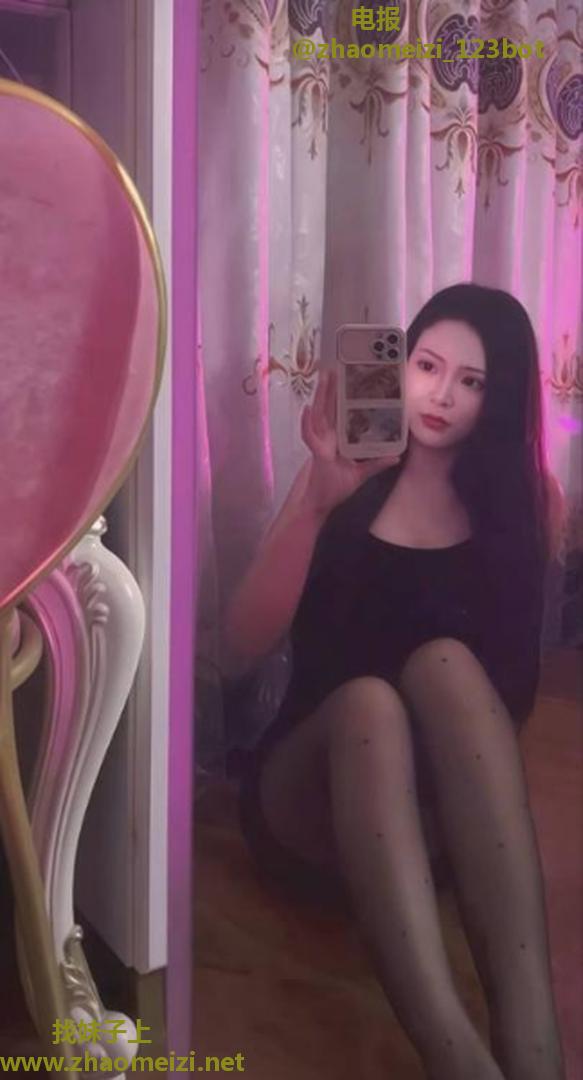 肤滑白嫩性感淫水超多