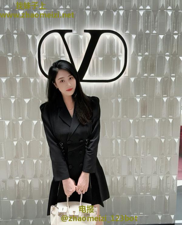 温柔体贴玥妹妹