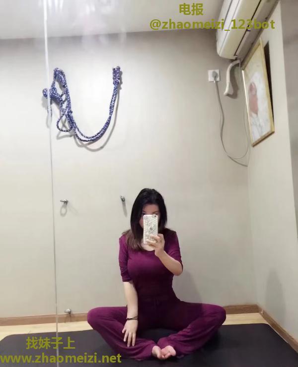 南京大胸肥臀骚晴天