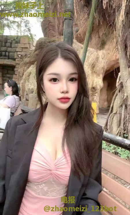 天河清纯女友感少女