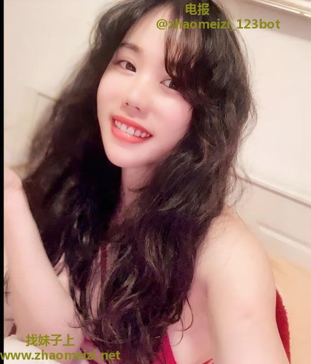 上城蜜桃臀安然