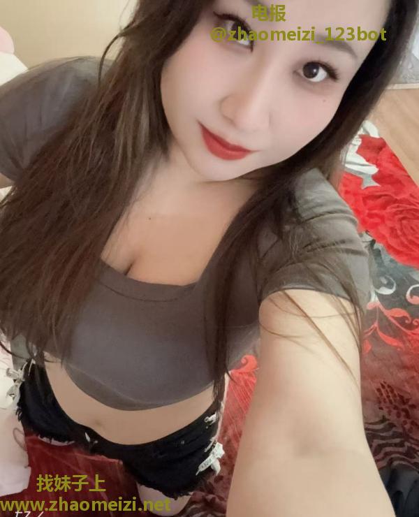 玉祥门大奶小美