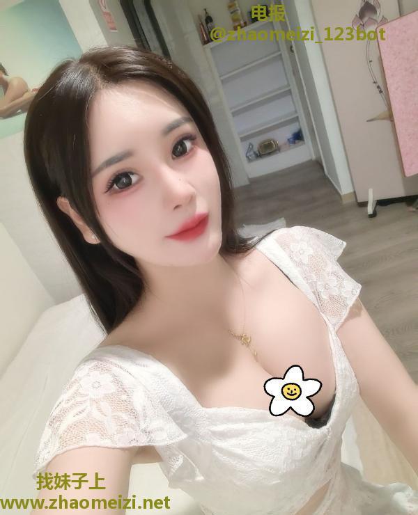 性感身材骚姐姐